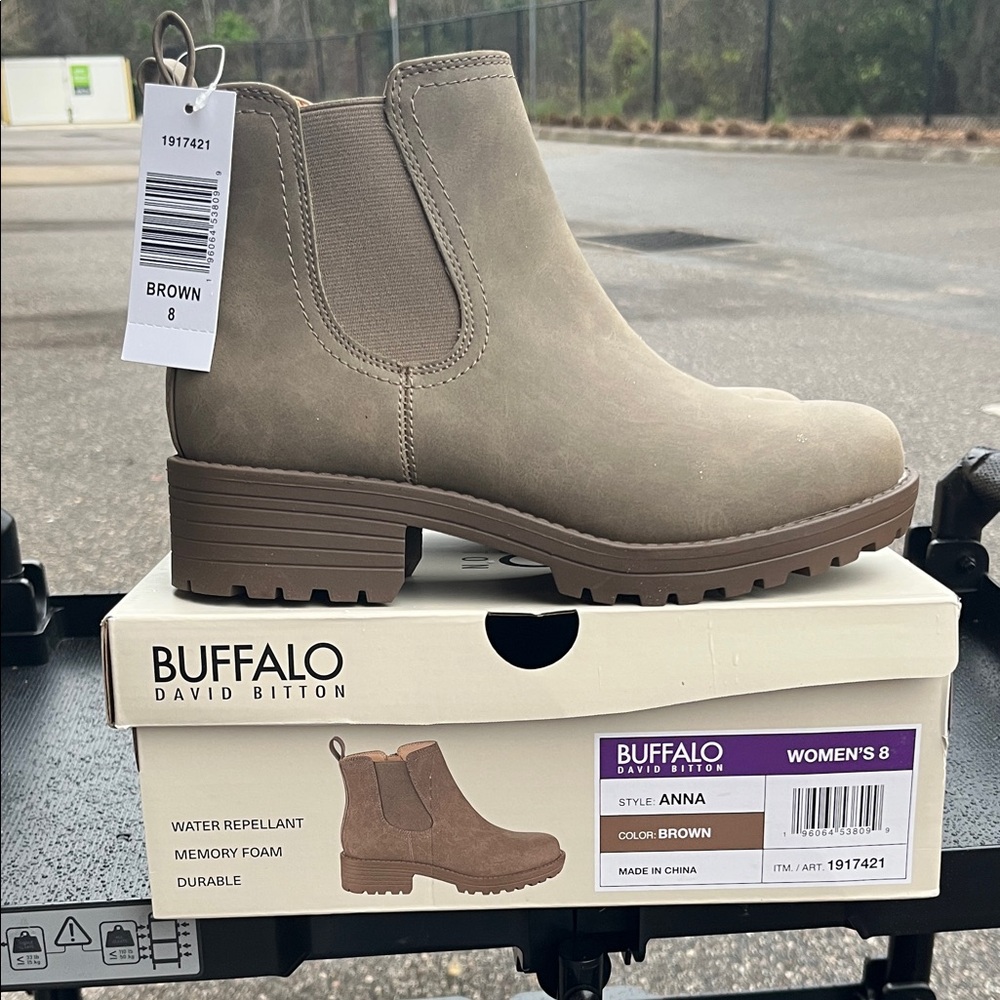 Buffalo David Bitton Women's Tan Ankle Booties